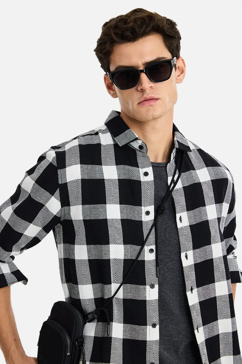 Slim Fit Shirt - MAN BOUND